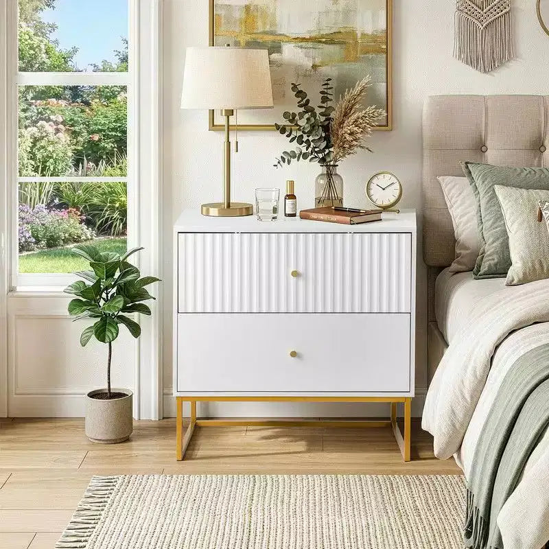 Table de chevet blanche