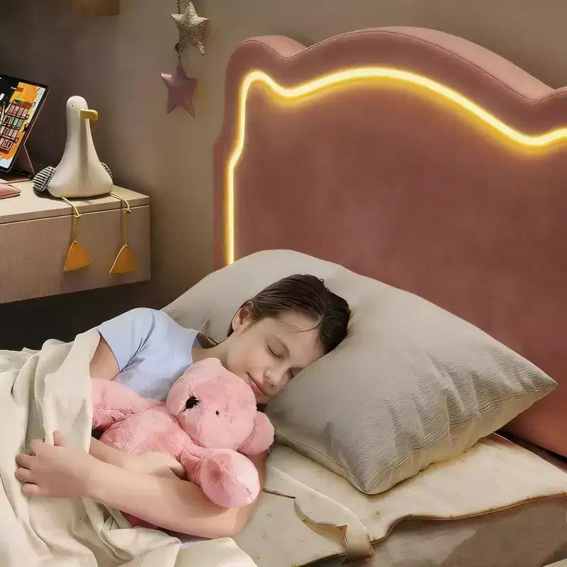 Lit plate-forme double à matelas moelleux pour enfants